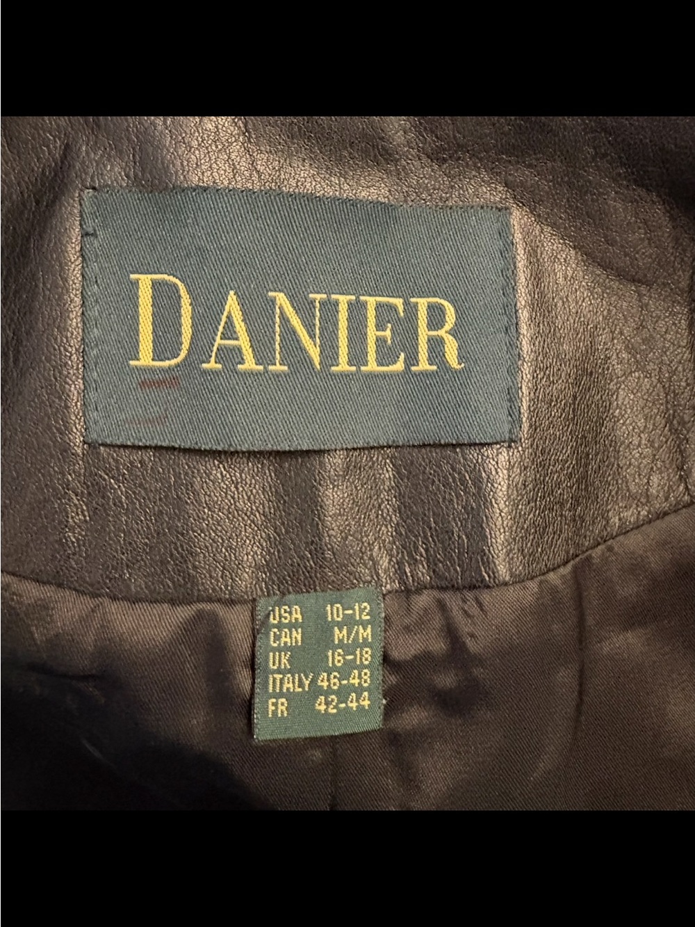 Danier genuine leather blazer jacket black - Picture 7 of 11